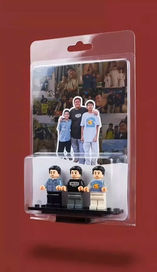 Custom Minifigure, Mika Box - Image 2